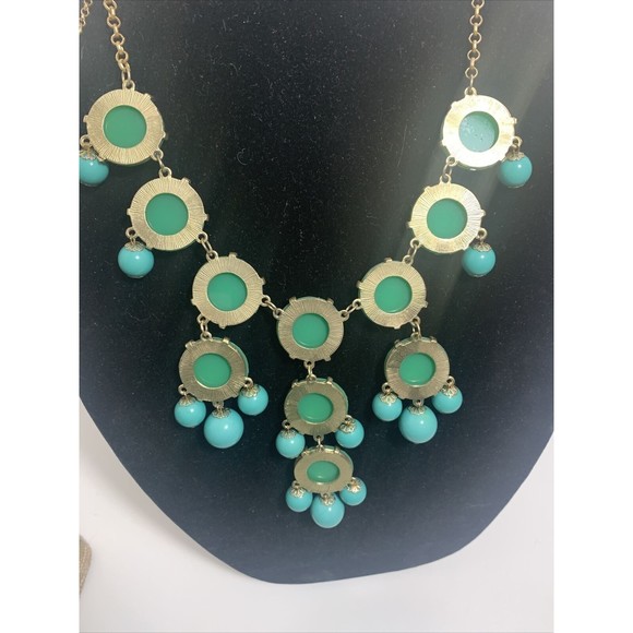 J CREW Aqua and Green oversized circle Necklace - Picture 6 of 7